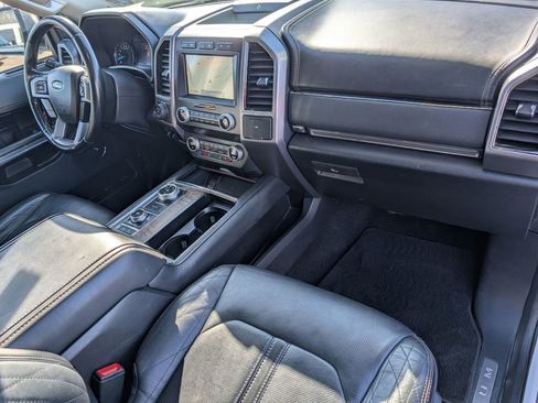 Used 2021 Ford Expedition Platinum image 50