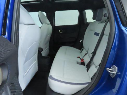 Used 2026 MINI Cooper 4-Door Hardtop FWD image 28