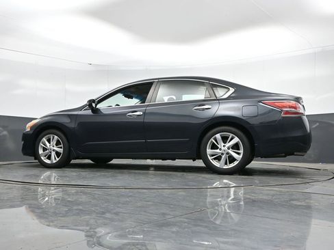 Used 2014 Nissan Altima 2.5 SV FWD image 33