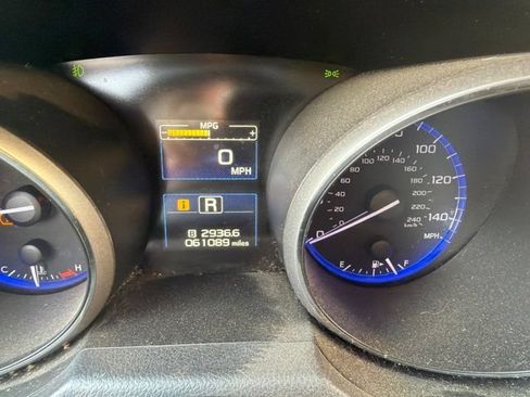 Used 2018 Subaru Outback 2.5i Premium AWD/4WD image 18