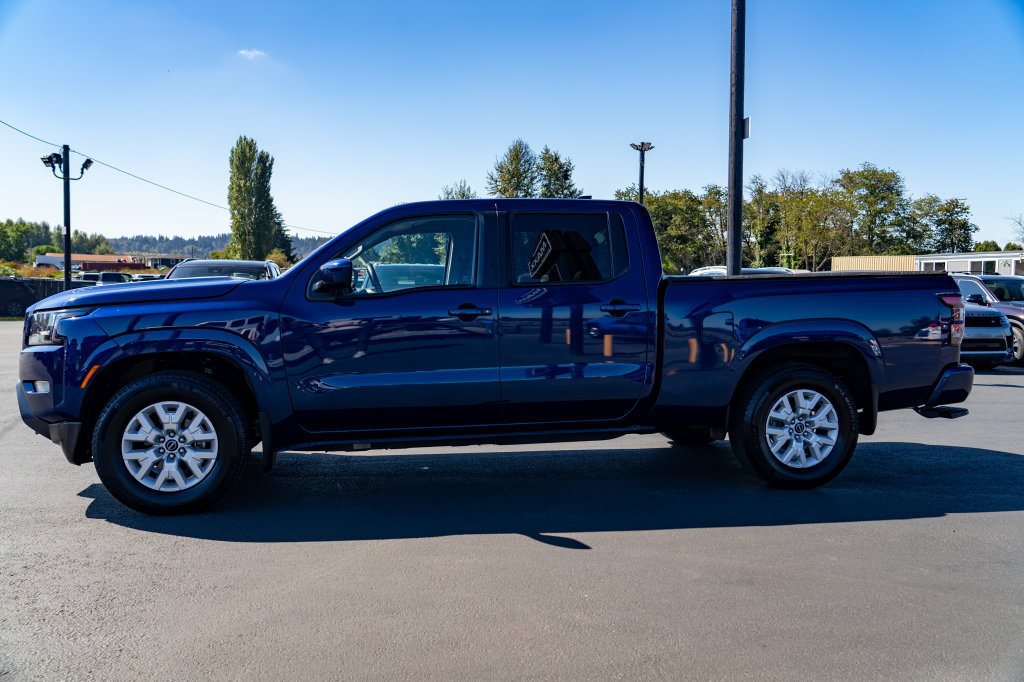 Used 2023 Nissan Frontier SV w/ Technology Package AWD/4WD image 12