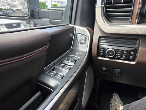Used 2026 Ford F350 King Ranch w/ Chrome Package AWD/4WD image 19