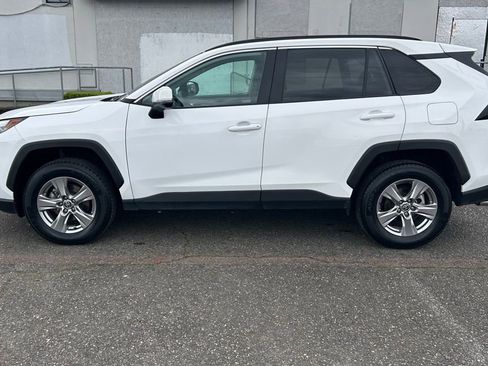 Certified 2024 Toyota RAV4 XLE FWD image 8