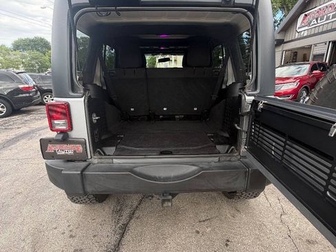 Used 2014 Jeep Wrangler Unlimited Sport w/ Quick Order Package 24S AWD/4WD image 29