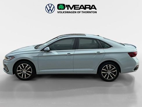 New 2026 Volkswagen Jetta SE FWD image 2