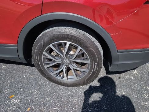 Used 2019 Volkswagen Tiguan SE image 7
