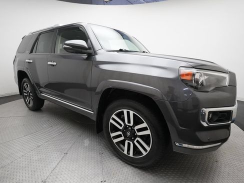 Used 2023 Toyota 4Runner Limited AWD/4WD image 37