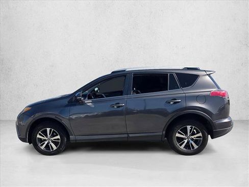 Used 2016 Toyota RAV4 XLE FWD image 8