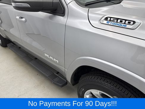 Used 2025 RAM 1500 Big Horn AWD/4WD image 2