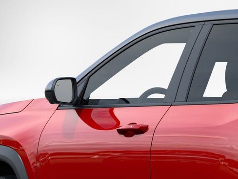 New 2026 Chevrolet Equinox LT w/ Safety and Technology Package AWD/4WD image 12