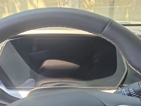 Used 2026 Chevrolet Trax LT w/ Driver Confidence Package FWD image 42