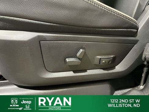 New 2025 RAM 2500 Laramie image 48