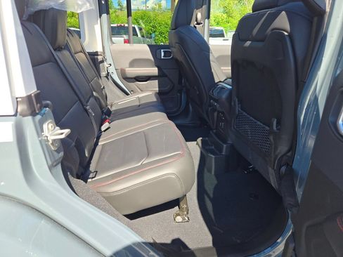 New 2026 Jeep Wrangler Unlimited Rubicon AWD/4WD image 19