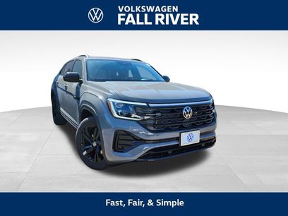 New 2026 Volkswagen Atlas Cross Sport SEL R-Line