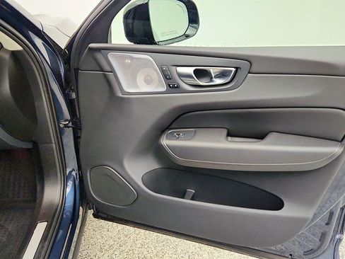 Used 2025 Volvo XC60 B5 Ultra w/ Protection Package Premier AWD/4WD image 26