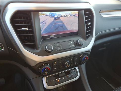 Certified 2023 GMC Acadia SLE w/ Driver Convenience Package image 22