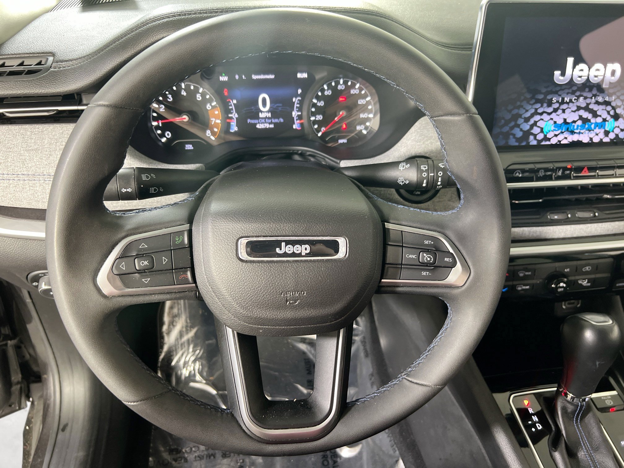 Used 2022 Jeep Compass Latitude AWD/4WD image 11