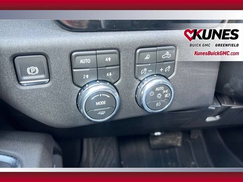 New 2026 GMC Sierra 1500 Elevation w/ Elevation Premium Package AWD/4WD image 21