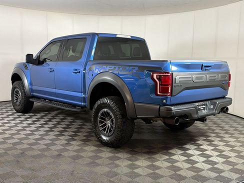 Used 2019 Ford F150 Raptor w/ Equipment Group 802A Luxury AWD/4WD image 3