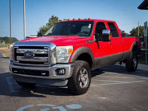 Used 2011 Ford F350 Lariat w/ Lariat Interior Pkg AWD/4WD image 8