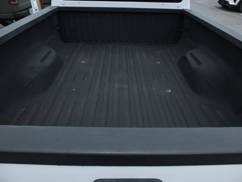 Used 2016 Ford F250 XLT AWD/4WD image 9