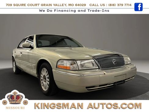 Used 2004 Mercury Grand Marquis GS RWD image 2