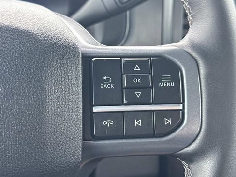 Used 2025 Ford F350 Lariat w/ Black Appearance Package image 24