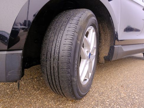 Used 2022 Ford Edge SEL image 38