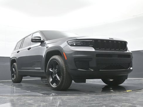 Used 2021 Jeep Grand Cherokee L Laredo AWD/4WD image 42