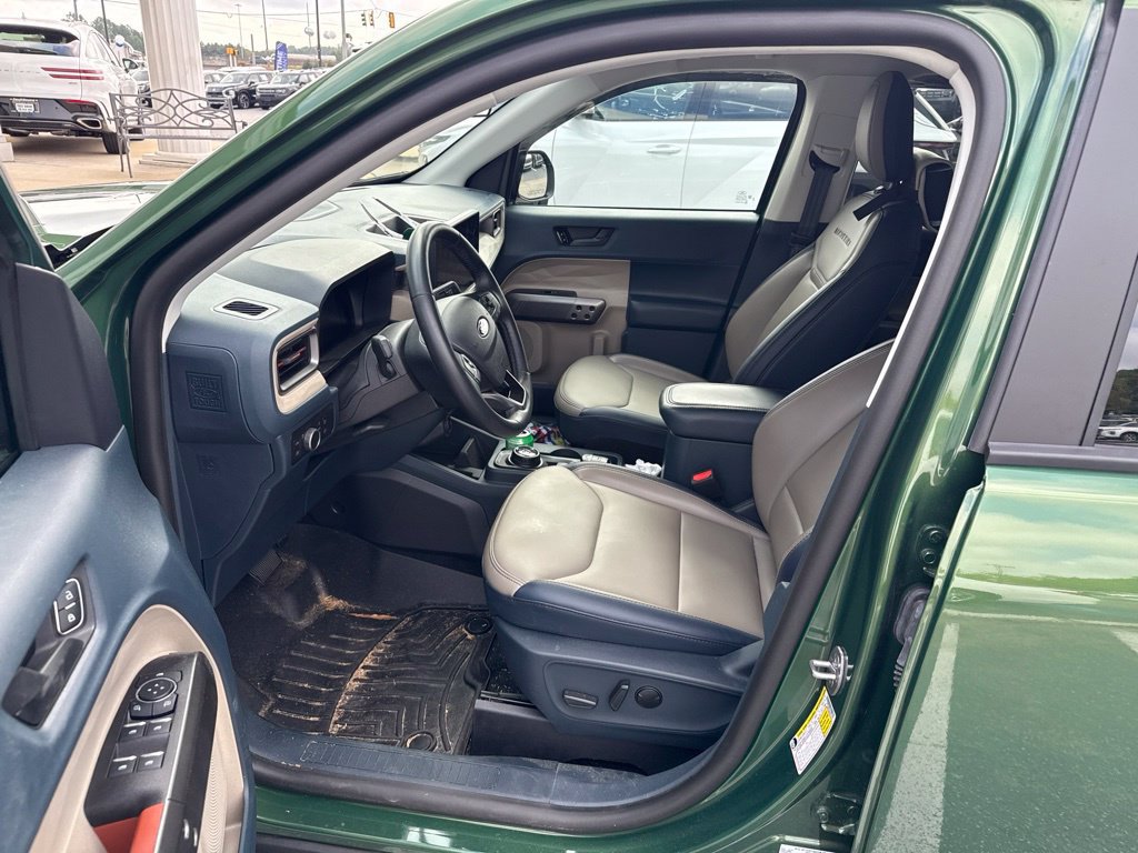 Used 2025 Ford Maverick Lariat AWD/4WD image 5