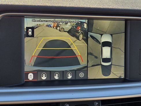 Certified 2019 Kia Optima SX image 21