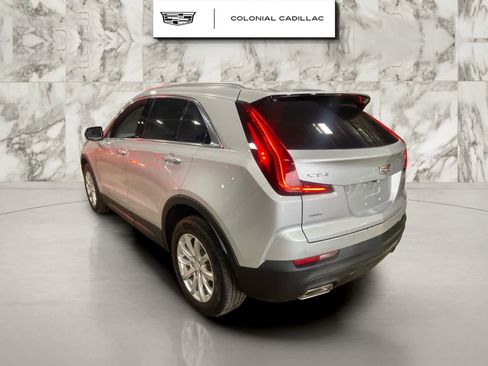 Used 2022 Cadillac XT4 Luxury image 3