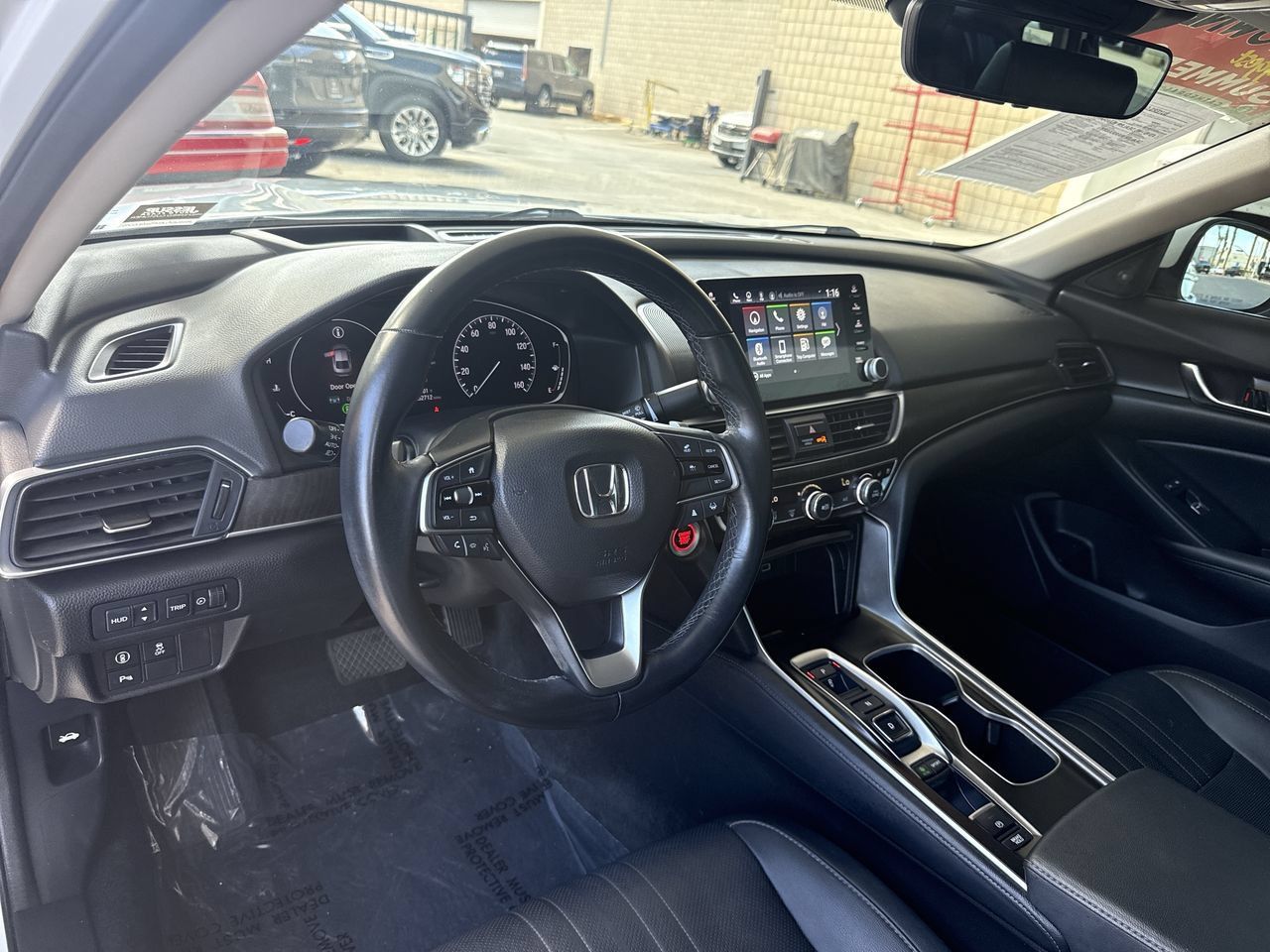 Used 2021 Honda Accord Touring image 10