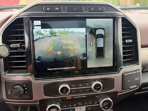 Used 2022 Ford F250 Platinum AWD/4WD image 17