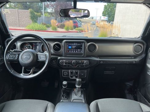Used 2021 Jeep Wrangler Unlimited Sport image 19