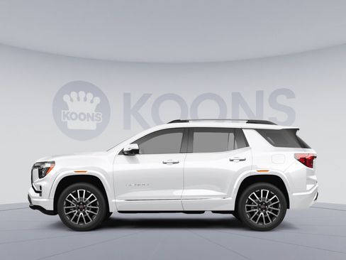 New 2027 GMC Terrain Denali w/ LPO, Floor Liner Package AWD/4WD image 2