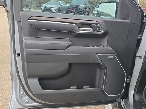 Used 2025 GMC Sierra 1500 SLT image 26