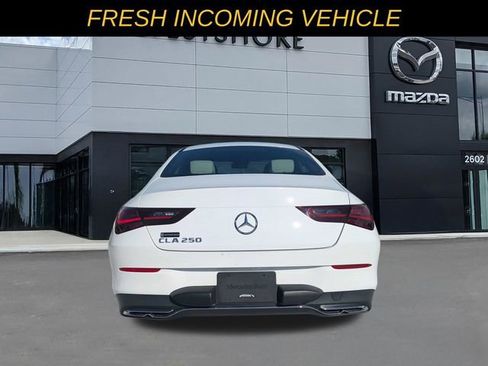 Used 2025 Mercedes-Benz CLA 250 image 4