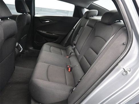 Used 2023 Chevrolet Malibu LT image 12