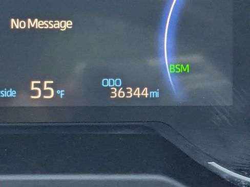 Used 2023 Toyota RAV4 AWD Hybrid image 28