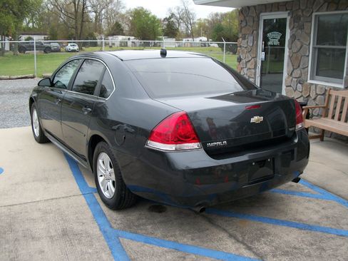 Used 2014 Chevrolet Impala Limited LS image 21