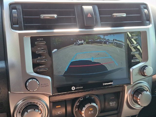 Used 2022 Toyota 4Runner SR5 AWD/4WD image 20