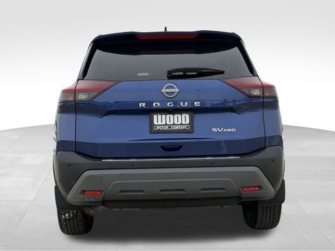 Used 2022 Nissan Rogue SV image 4