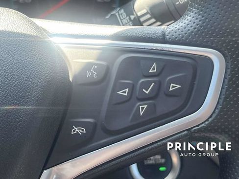 Used 2022 Chevrolet Equinox LS AWD/4WD image 20