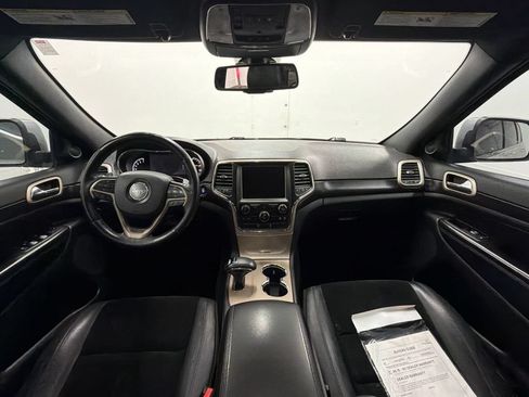 Used 2014 Jeep Grand Cherokee Altitude AWD/4WD image 16