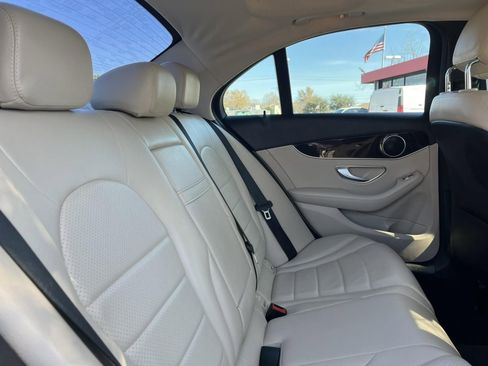 Used 2016 Mercedes-Benz C 300 Luxury image 29