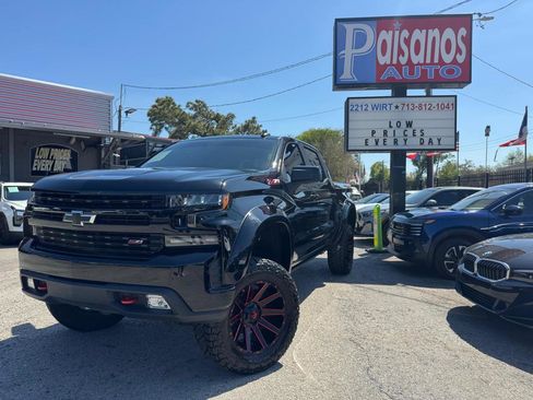 Used 2019 Chevrolet Silverado 1500 LT Trail Boss w/ Convenience Package image 1