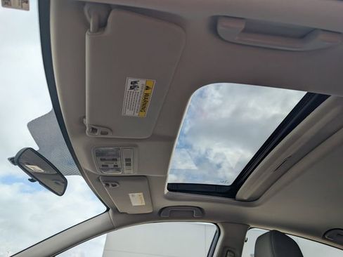 Used 2017 Honda Civic EX-T image 19