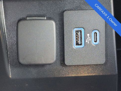 Used 2024 Ford Explorer Platinum w/ Technology Package image 37