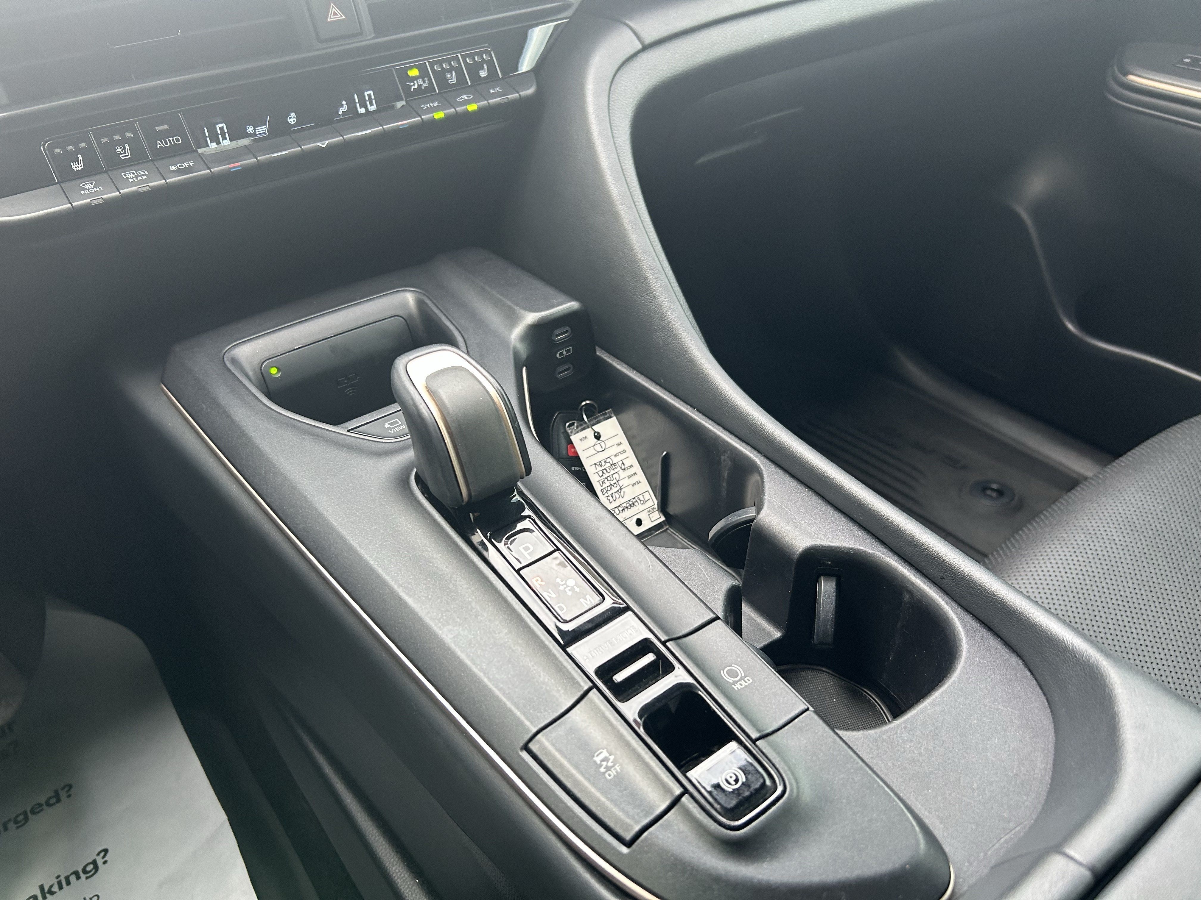 Certified 2023 Toyota Crown Platinum AWD/4WD image 19